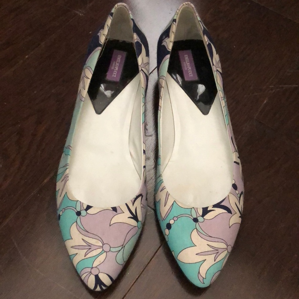 Emilio Pucci mod print flats
